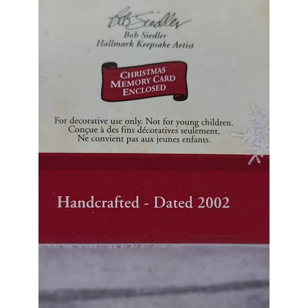 Hallmark Keepsake Ornament The Wild Thornberrys Eliza‎ Darwin and Donnie 2002